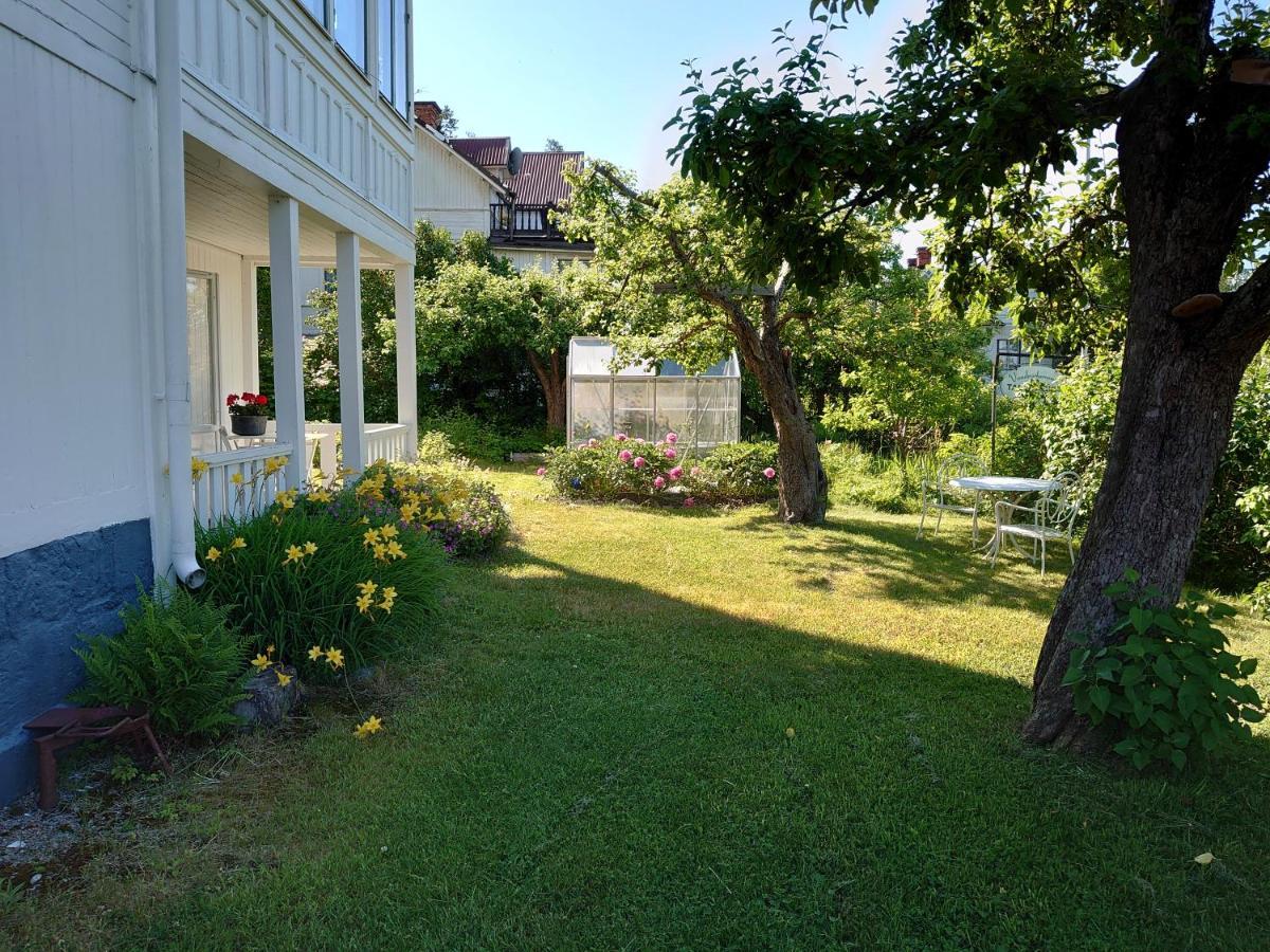 Vandrarhemmet Tallbacka/Aengelsberg Hostel Angelsberg Exteriér fotografie